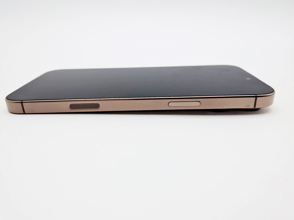 ■美品■Apple■iPhone 16 Pro Max■256GB■バッテリー92％■SIMフリー■デザートチタニウム■19万■mkt13k